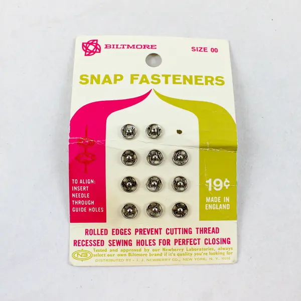 Lot of 4 Sewing Hook & Eye Snap Closures Assorted Accessories