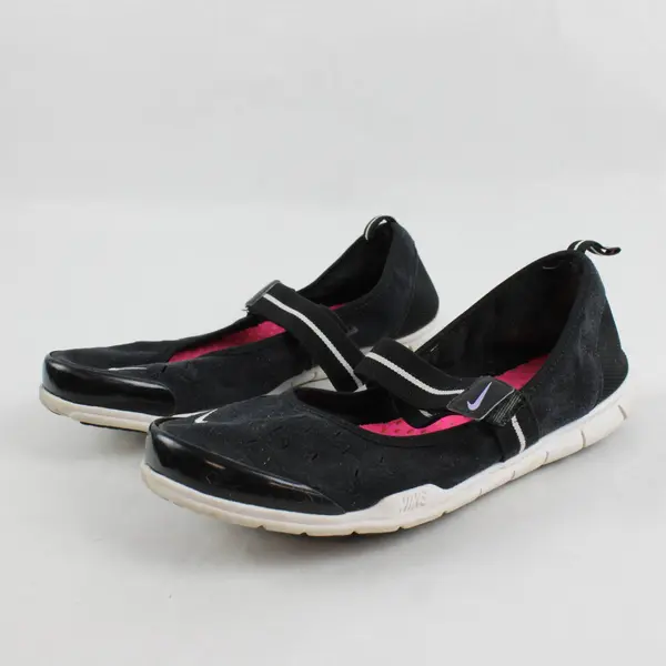 Nike Free Mary Jane SI Sneakers Women's U.S. Size 9.5