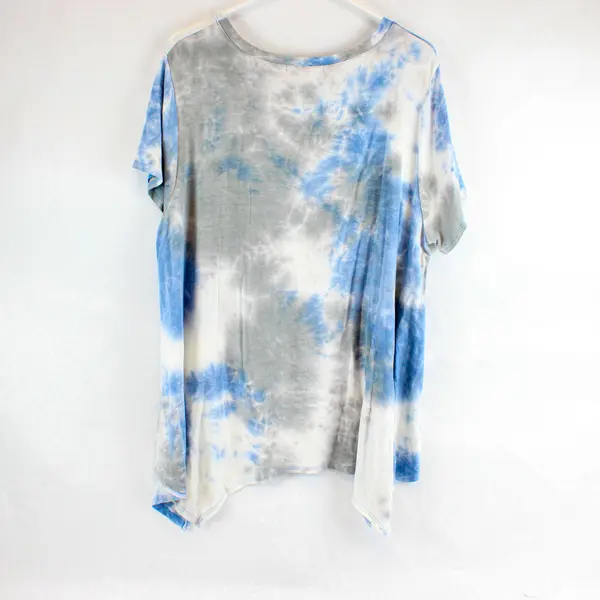 Green Envelope Blue and Gray Tie-Dye Short Sleeve Top Size 2X