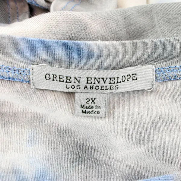 Green Envelope Blue and Gray Tie-Dye Short Sleeve Top Size 2X