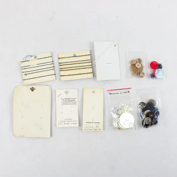 Mixed Lot Sewing Notions Fasteners Buttons Hook & Eye Assorted