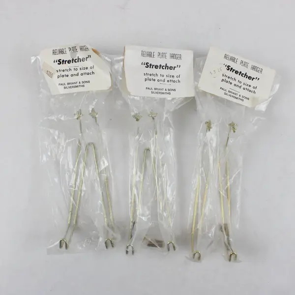 Lot of 3 Reliable "Stretcher" Plate Hangers from Paul Briant and Sons