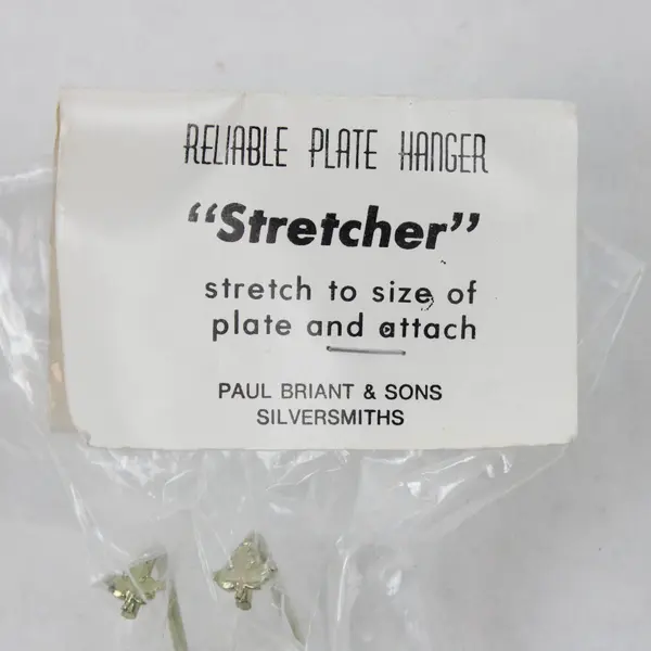 Lot of 3 Reliable "Stretcher" Plate Hangers from Paul Briant and Sons