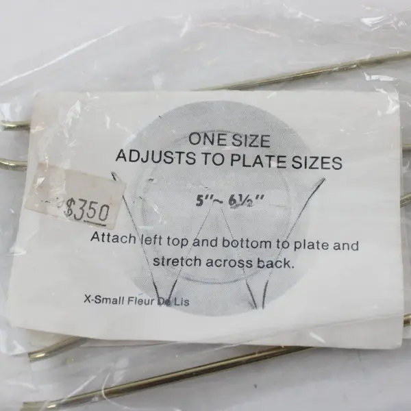 Paul Briant & Sons Stretcher Plate Hangers 5-6 1/2 in Set of 5