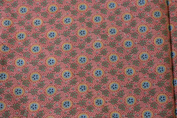 Set of 4 Retro Autumn Colors Floral Pattern Cloth Napkins 16.5" Square 