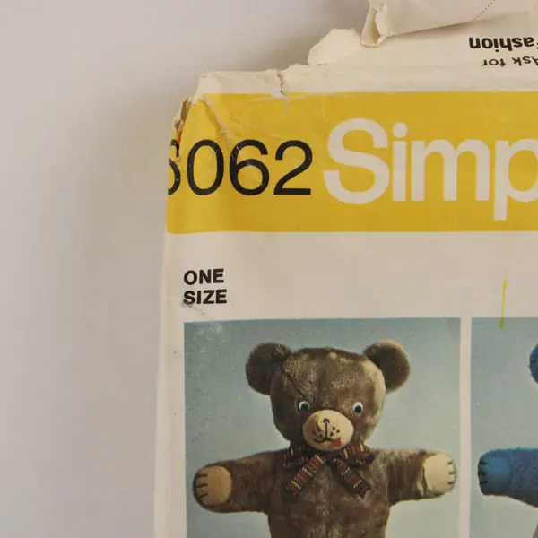 Lot of 3 Sewing Patterns Simplicity 8225 6062 McCall's 8242 Toys Animals