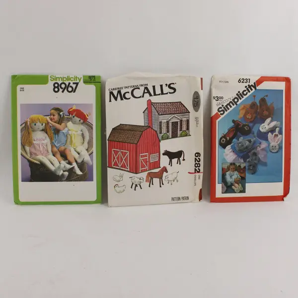 Lot of 3 Simplicity McCall's Sewing Patterns 8967 6231 6282