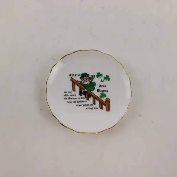 White Irish Blessing Ceramic Souvenir Plate Gold Trim w/ Display Easel