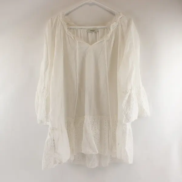 Piazza Italia Women's White Blouse Eyelet Sleeves Hem L/XL