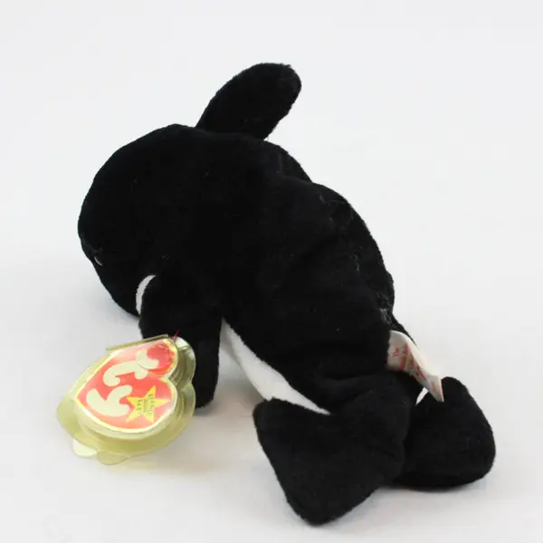 Vintage 1996 Ty Beanie Baby Waves The Orca Whale With Tag