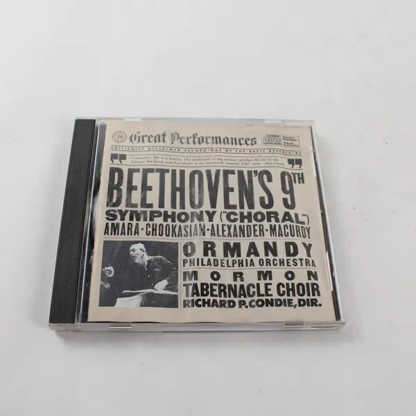 Lot of 2 CDs Beethoven 9th Symphony Choral Mozart Great Symphonies Vol 1