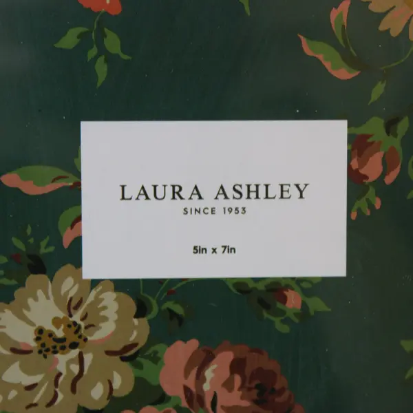 Lot of 2 Laura Ashley Ornate White 5x7 Photo Frames LAR22-37W