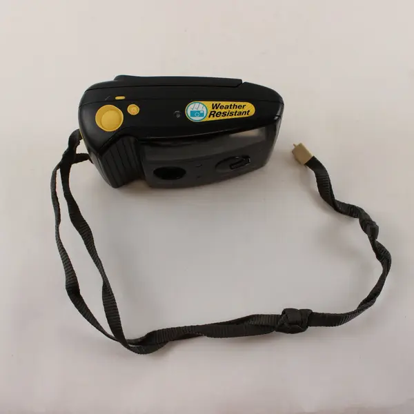 Pentax PC-606W Autofocus Weather Resistant 35mm Film Camera Untested