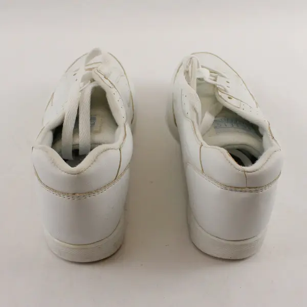 Vintage White Pacific Walkers Women's Wide Athletic Shoes Size 8