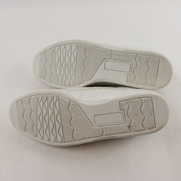 Vintage White Pacific Walkers Women's Wide Athletic Shoes Size 8