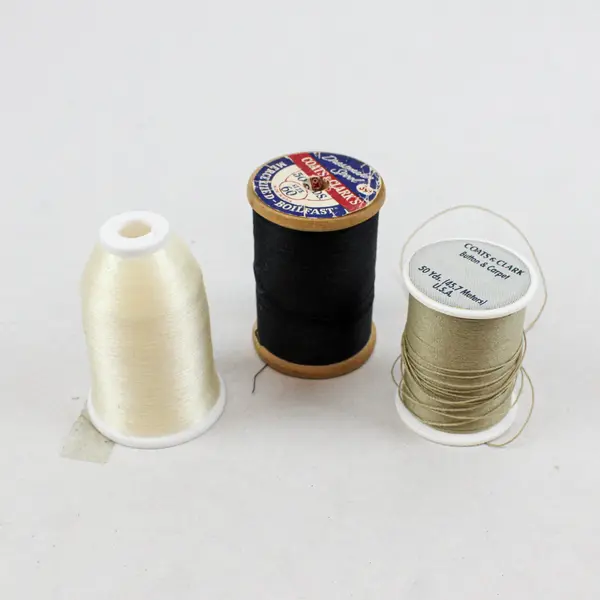 Lot of 8 Sewing Thread Spools Assorted Colors Craft Mending