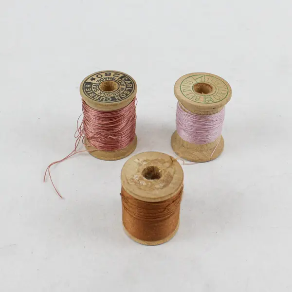 Lot of 8 Sewing Thread Spools Assorted Colors Craft Mending