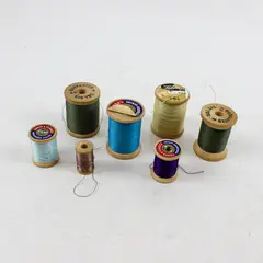 Lot of 7 Vintage Mixed Brand Sewing Thread Spools Assorted Colors