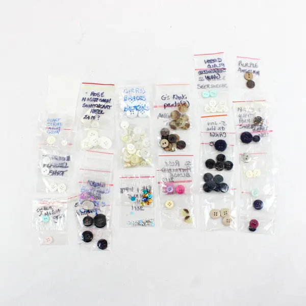 Lot of Assorted Sewing Buttons Mixed Styles Colors Crafts Repairs