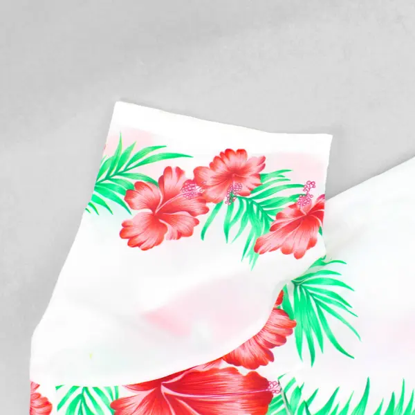 Royal Creations Hawaii Men's Hawaiian Shirt Small Red Green White