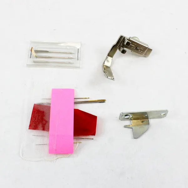 Greist USA 60 752 Sewing Machine Accessory Lot Needles Buttonhole Feet