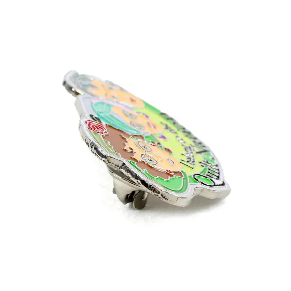 MaMo Pins I Belong to the Quilt Nation 3 Ladies Collectible Lapel Pin