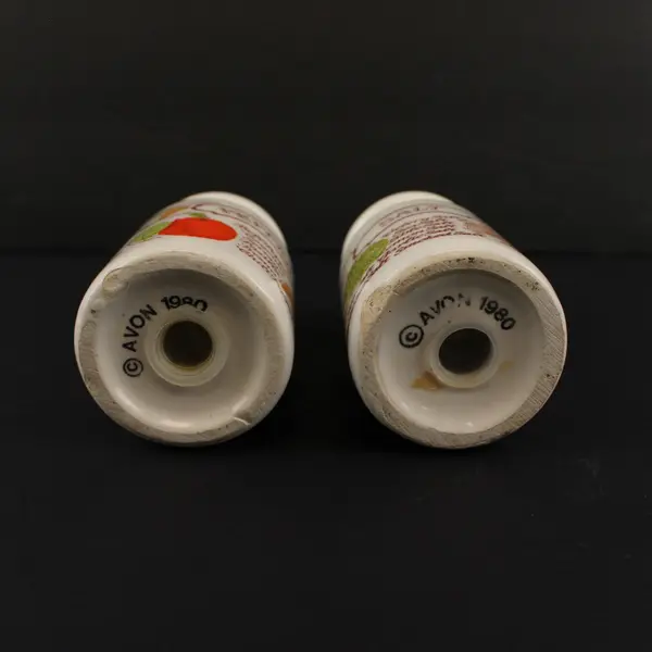 80s Vintage Avon SALT & PEPPER Shakers Country Kitchen