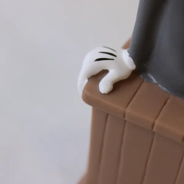 Plastic Bugs Bunny Children's Toy from Macau and Warner Bros