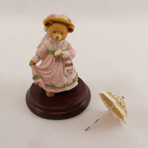 Department 56 Daphne Bonnett Downstairs Bears Pretty As A Picture Figurine