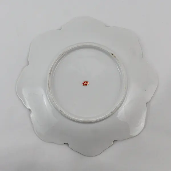Scalloped Edge Floral Shaped White Ceramic Salad Plate 8.5" Japan