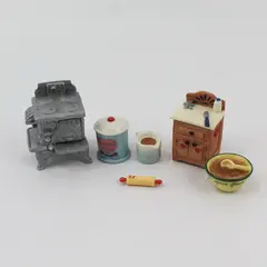 1998 Enesco Priscilla Hillman Cherished Teddies 6 Piece Kitchen Accessories Set 