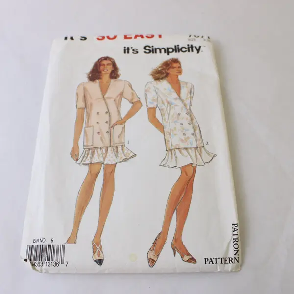 Lot 3 Sewing Patterns New Look 6001 8-18 6230 12-24 Simplicity 7671 8-20 As Is