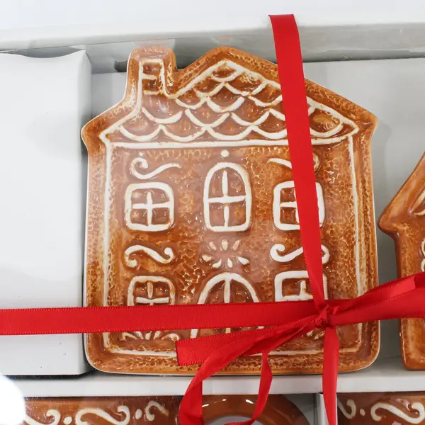 Overjoyed Boutique 4 Piece Gingerbread Cup And Saucer Set