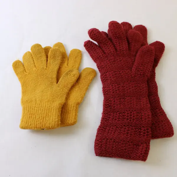 Lot of 2 Pairs Womens Knitted Gloves Yellow Burgundy 1 Long Cuff