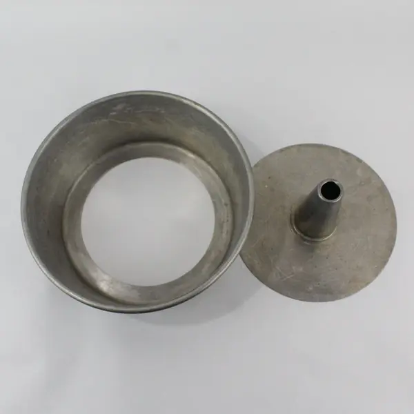 Wear Ever No 94 Aluminum 2 Piece Angel Food Cake Pan 9"