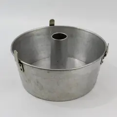 10" Diameter Comet Aluminum 2 piece Angel Food Cake Pan