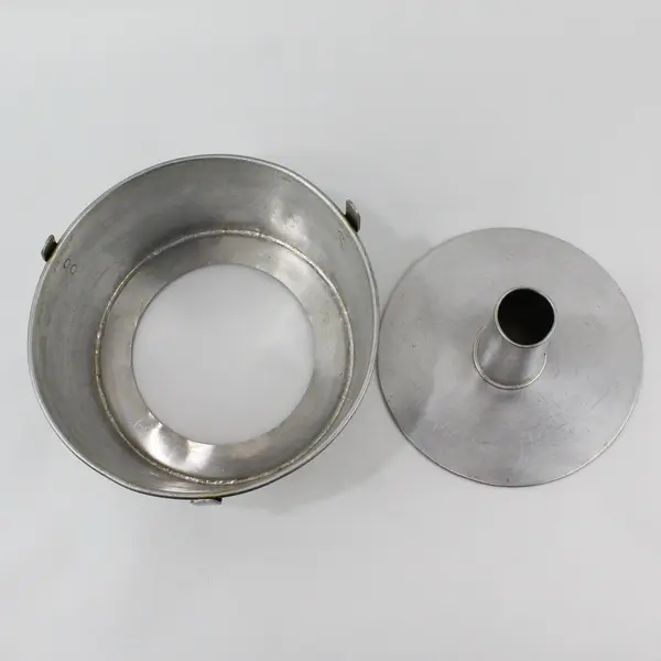 10" Diameter Comet Aluminum 2 piece Angel Food Cake Pan