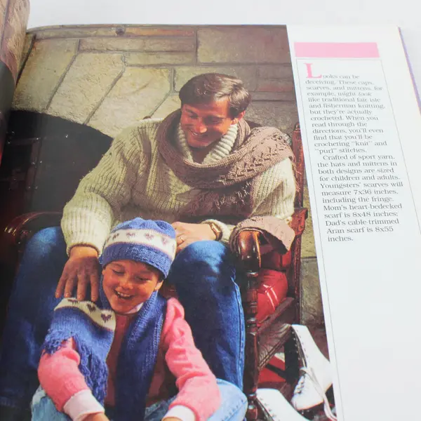 Vintage Better Homes and Gardens Afghan-Stitch Crochet 1st Edition 1989 HC Good