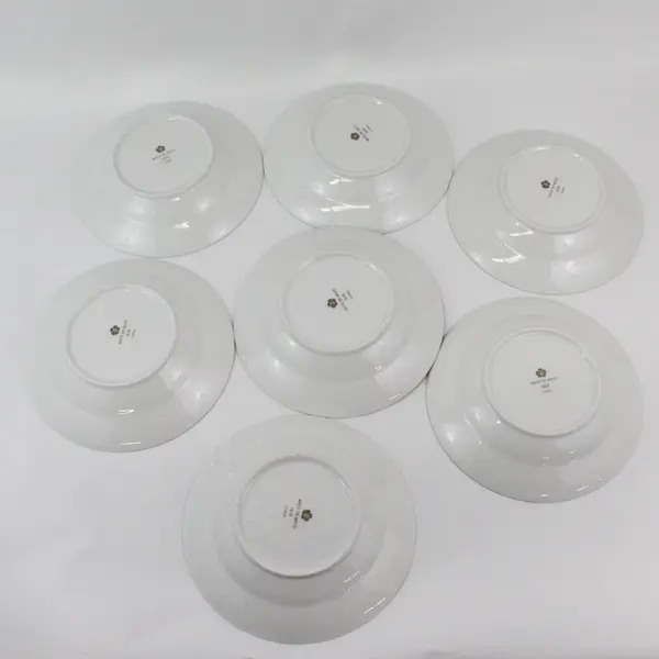 TS White on White 1079 Shallow Rim Soup Bowls Set of 7