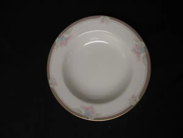 Set of 5 Mikasa Marsha Fine China Soup Bowls L5599 Pink Blue Lily Gold Trim 