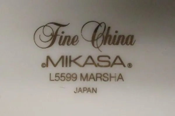 Set of 5 Mikasa Marsha Fine China Soup Bowls L5599 Pink Blue Lily Gold Trim 