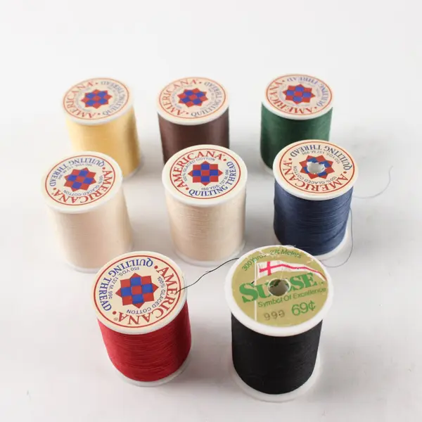 Lot of 8 Vintage Americana & Suisse Quilting Thread Spools 150/300 Yds