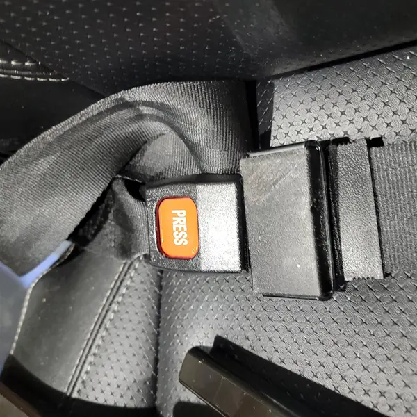 Pride Mobility Wheelchair Captain Seat w/ Headrest Armrests Lap Belt