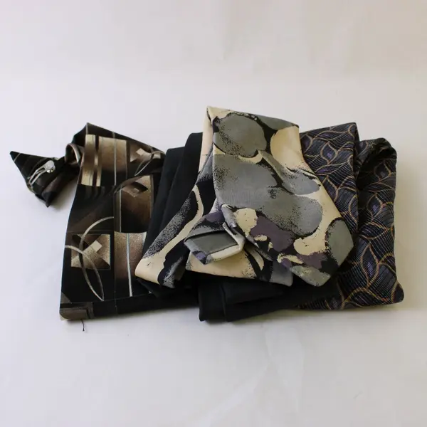 Lot of 4 Men's Formal Ties Multiple Brands 1 Clip-On Tie 3 Regular 