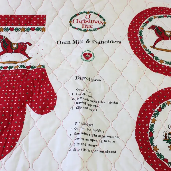 VTG Center for Homewares Design O' Christmas Tree Oven Mitts & Potholders Fabric