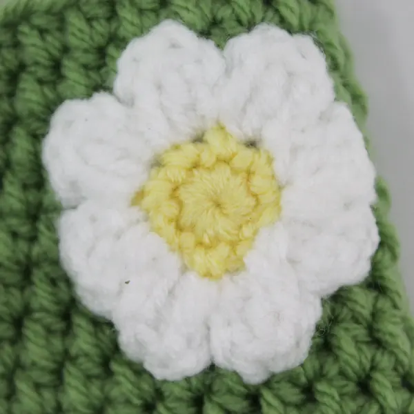 Luoto Handmade Green Crochet Can Koozie Pouch White Daisy Flowers