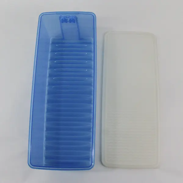 Tupperware FridgeSmart Rectangular Food Container 3995A-2 White Lid 3996A-2