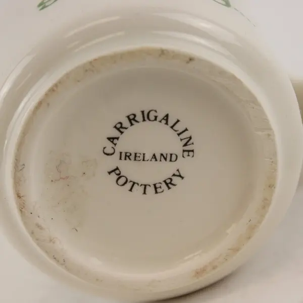 Lot of 2 Carrigaline Pottery Irish Ceramic Mugs Gold Trim Green Rim