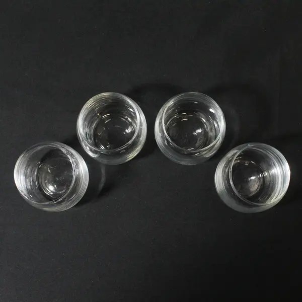 Lot Of 4 Unbranded Matching Clear Glass Tea Light/Votive Candle Holders 2.75"