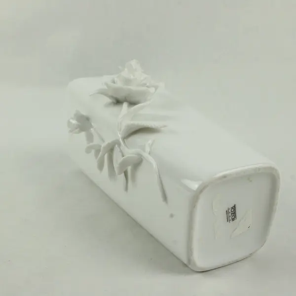 Tozai Home Modern Glazed White Porcelain 3D Floral Flowers Decorative Vase 6.75"